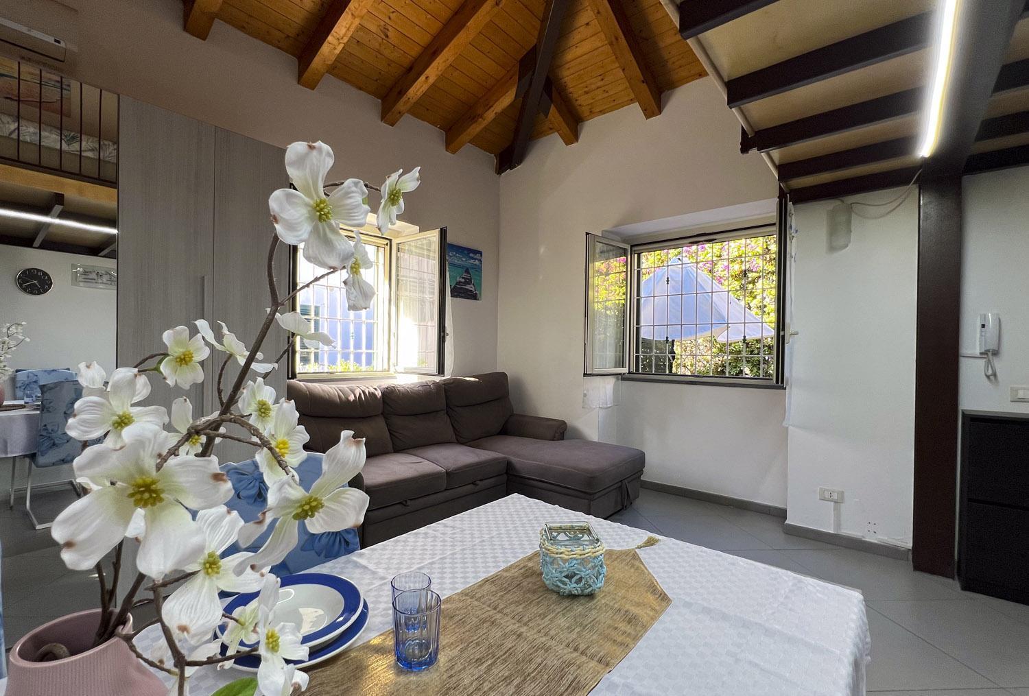 Вилла Li Cuti House - Lungomare Self Check-In Катания Экстерьер фото